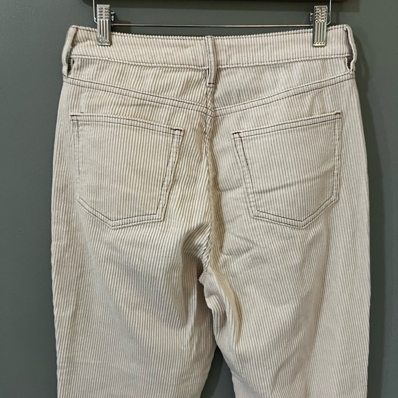 PacSun Cream Corduroy Mom Jeans NWOT size 27 - Picture 9 of 10